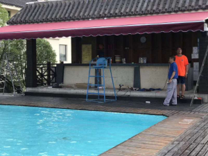 蘇州可（kě）移動伸縮雨棚戶外推拉棚大（dà）型伸縮雨棚